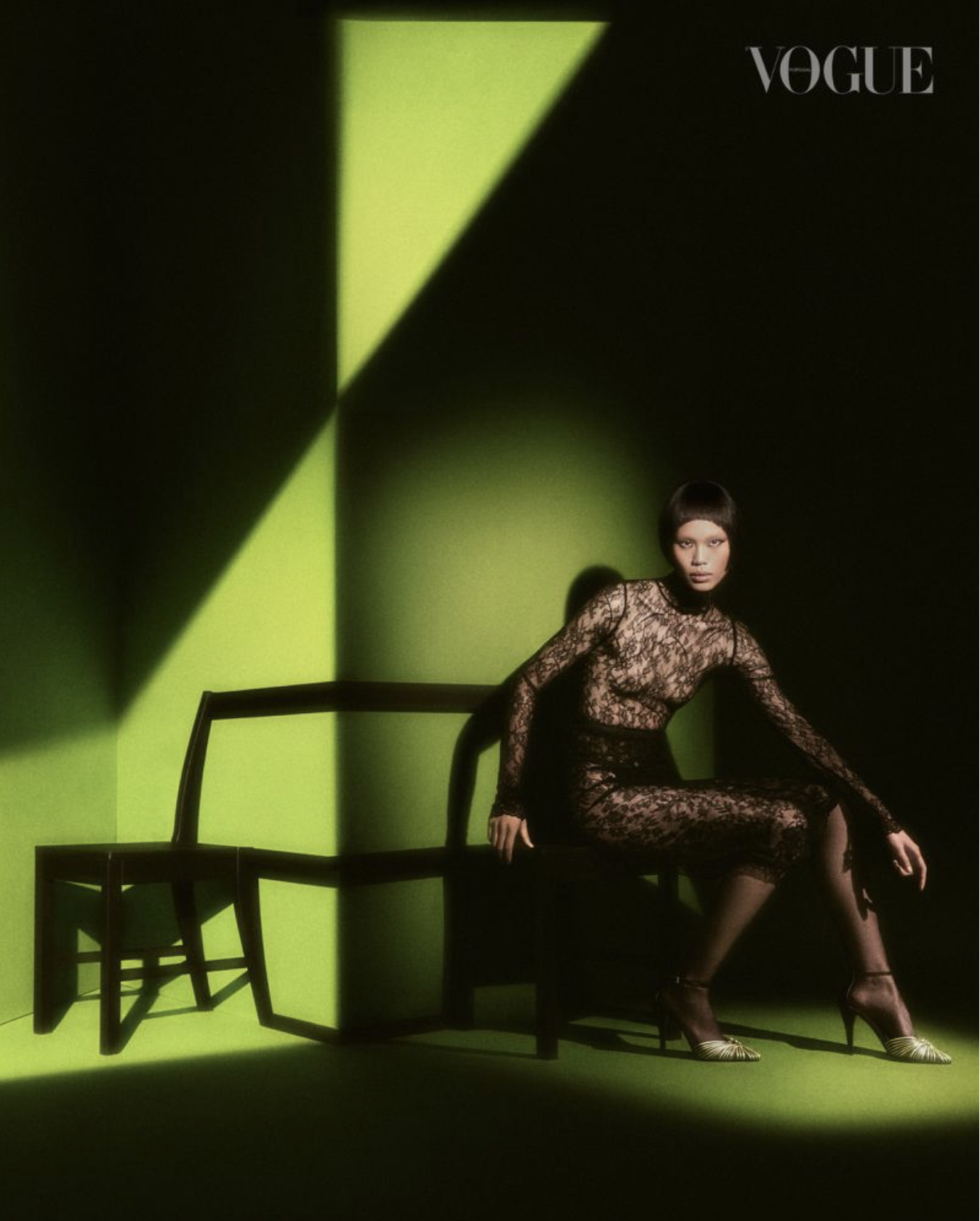 Xia-Yuancen-by-Vadym-Yatsun-Vogue-Portugal-October-2026-3.png