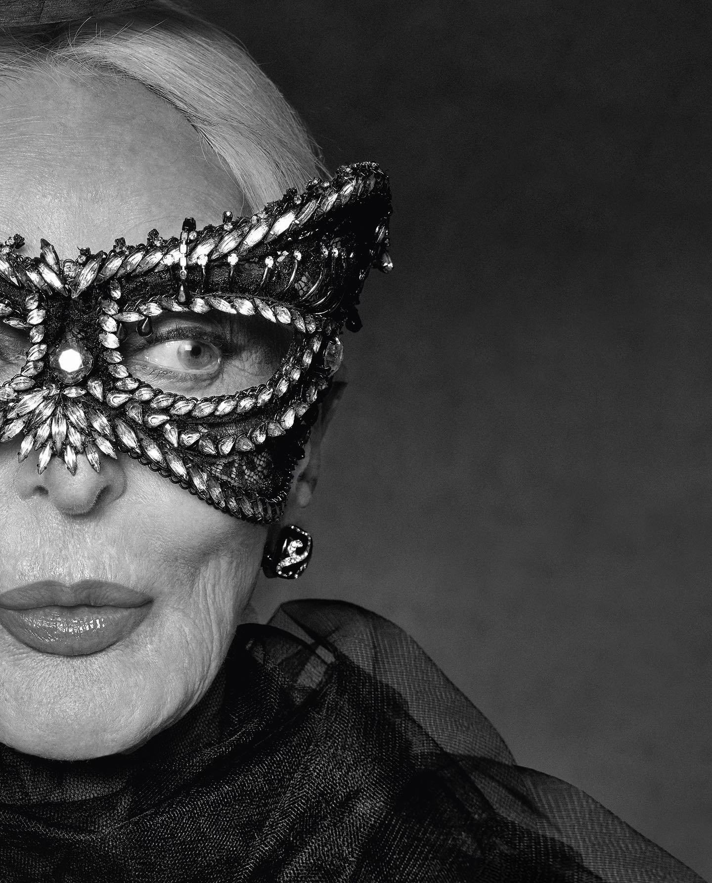 Carmen Dell #39 Orefice by Albert Watson: #39 Eternal Glamour #39 for Vogue Czech Carmen Dell #39 Orefice by Albert Watson: #39 Eternal Glamour #39 for Vogue Czech