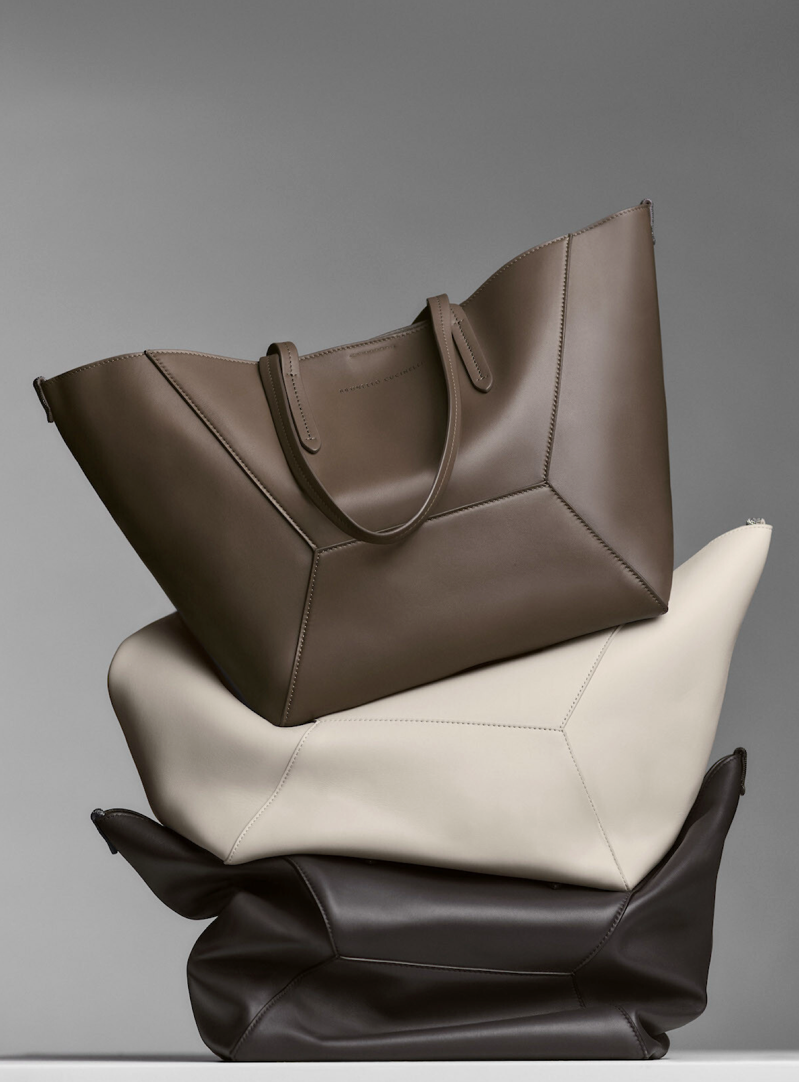 【VIP価格】BRUNELLO CUCINELLI BC Duo Shoulder Bag Brunello Cucinelli BC Duo Bag | Neiman Marcus