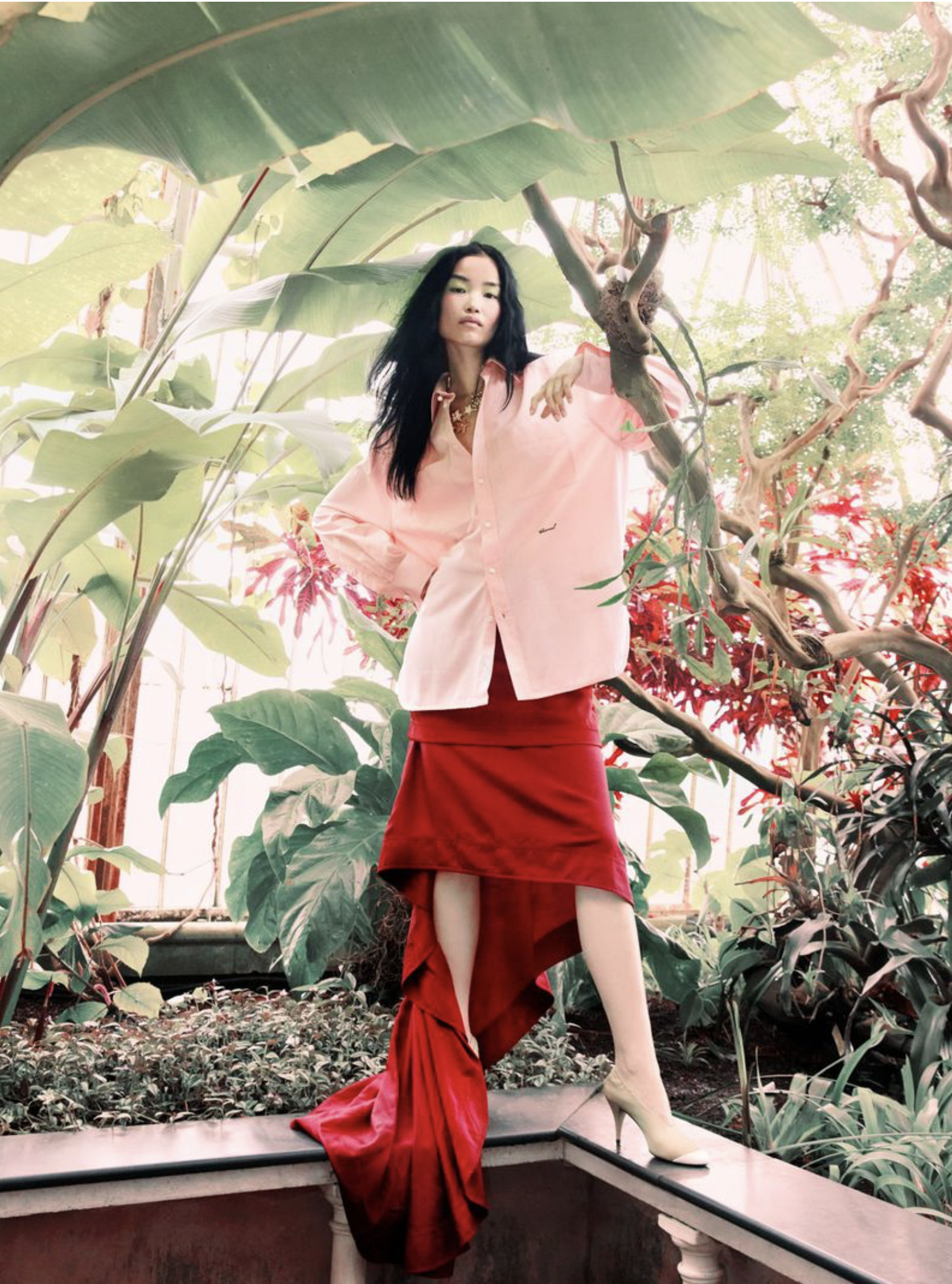 Diana-Li-by-Erik-Madigan-Heck-Harpers-Bazaar-UK-May-2026-2.png