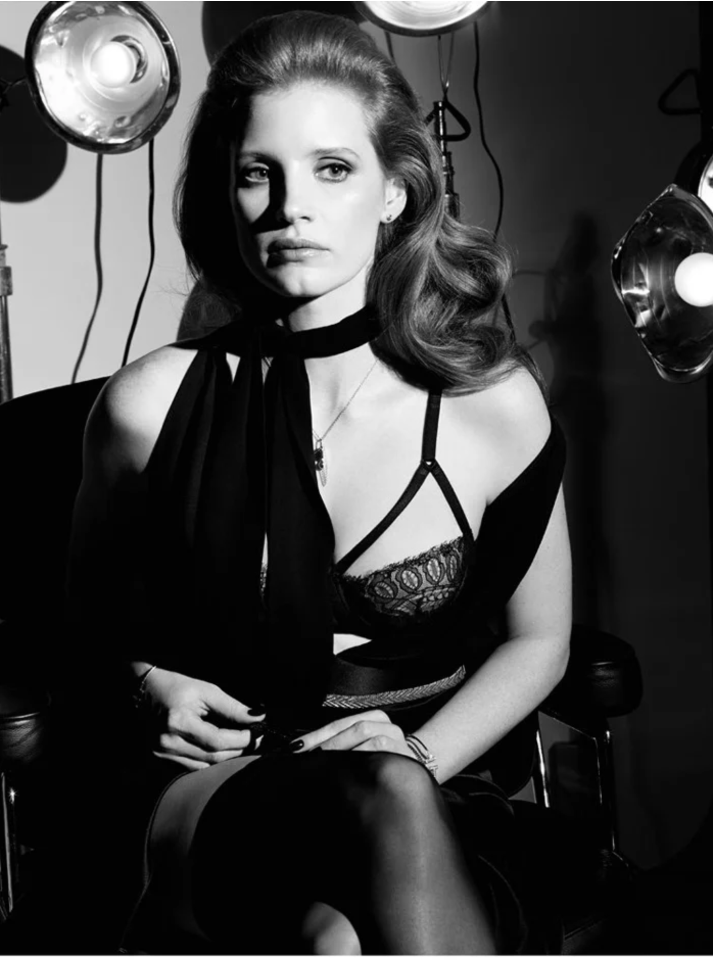 Jessica-McDean-for-interview-magazine-45-october-2014-4.png