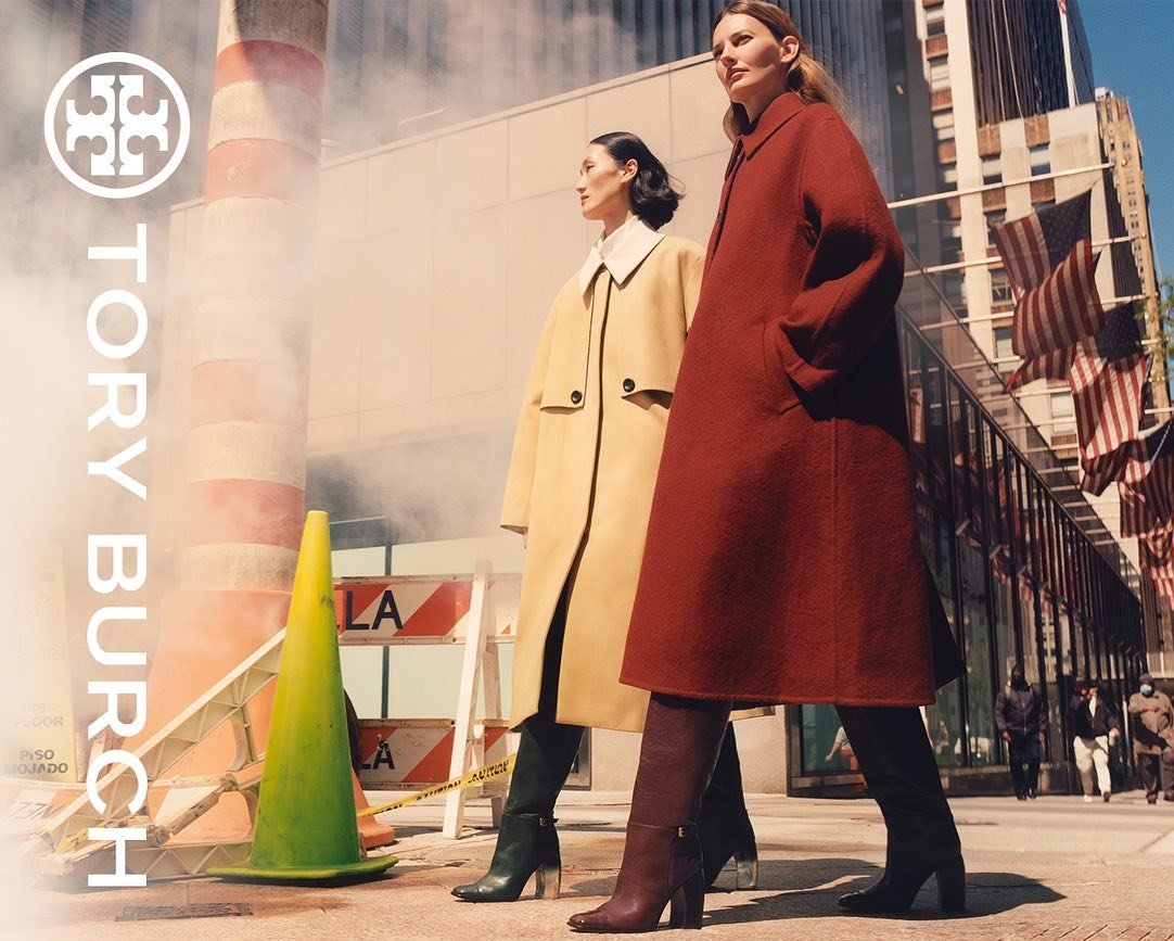 Tory Burch Fall 2022 Campaign Exudes American Optimism — Anne of  Carversville