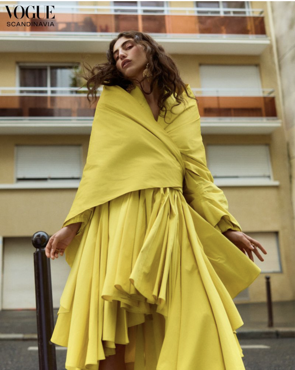 女性情報誌 Vogue Arabia March 2023 Cindy Crewford Cindy Crawford in Vogue Arabia March, by Thomas Whiteside — Anne