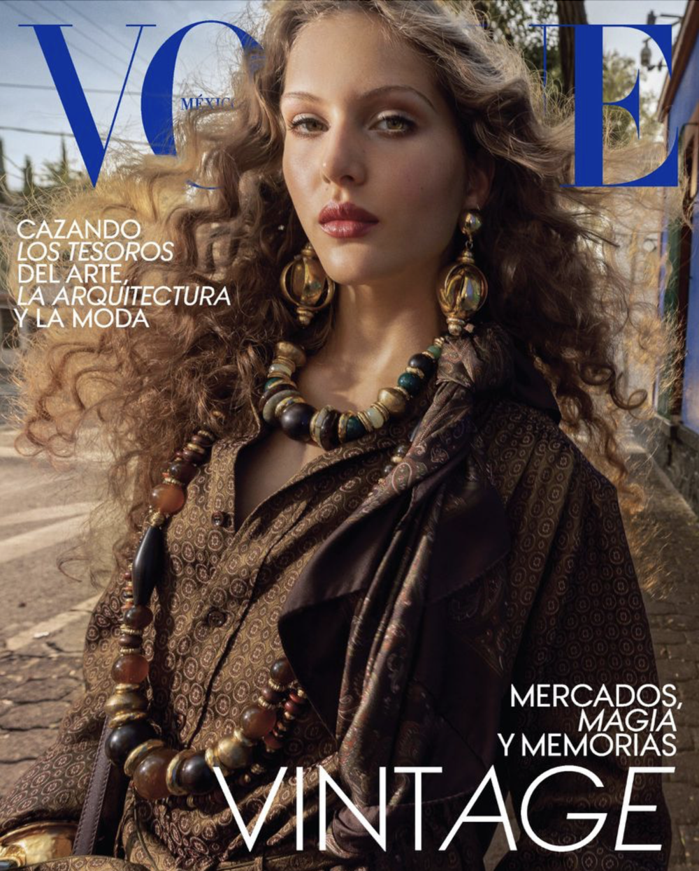 女性情報誌 Vogue Mexico Magazine September 2021 女性情報誌 Vogue Mexico Magazine September 2021 Vogue Mexico