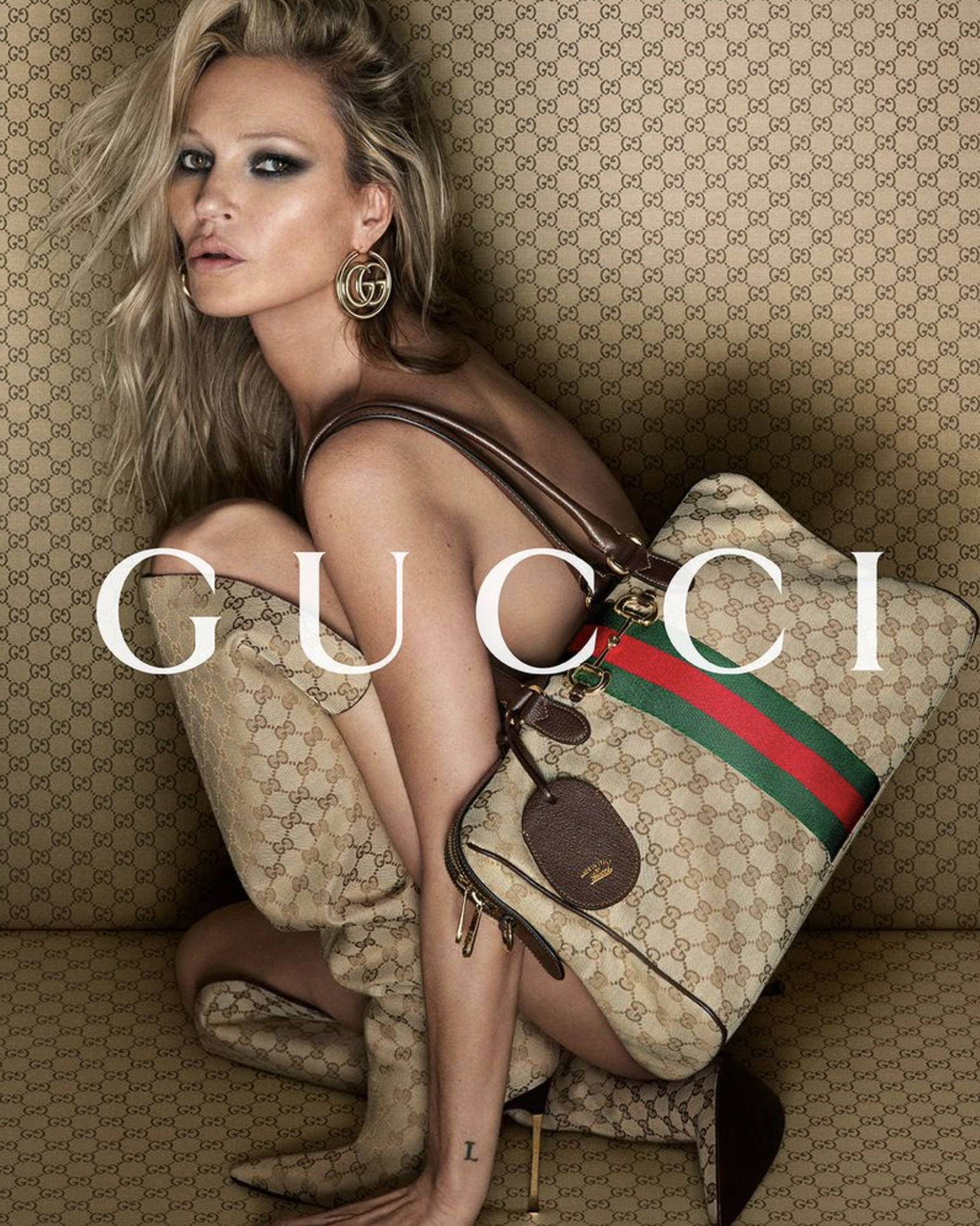 Kate-Moss-by-Mert-and-Marcus-Gucci-Bags-April-2026-1.png