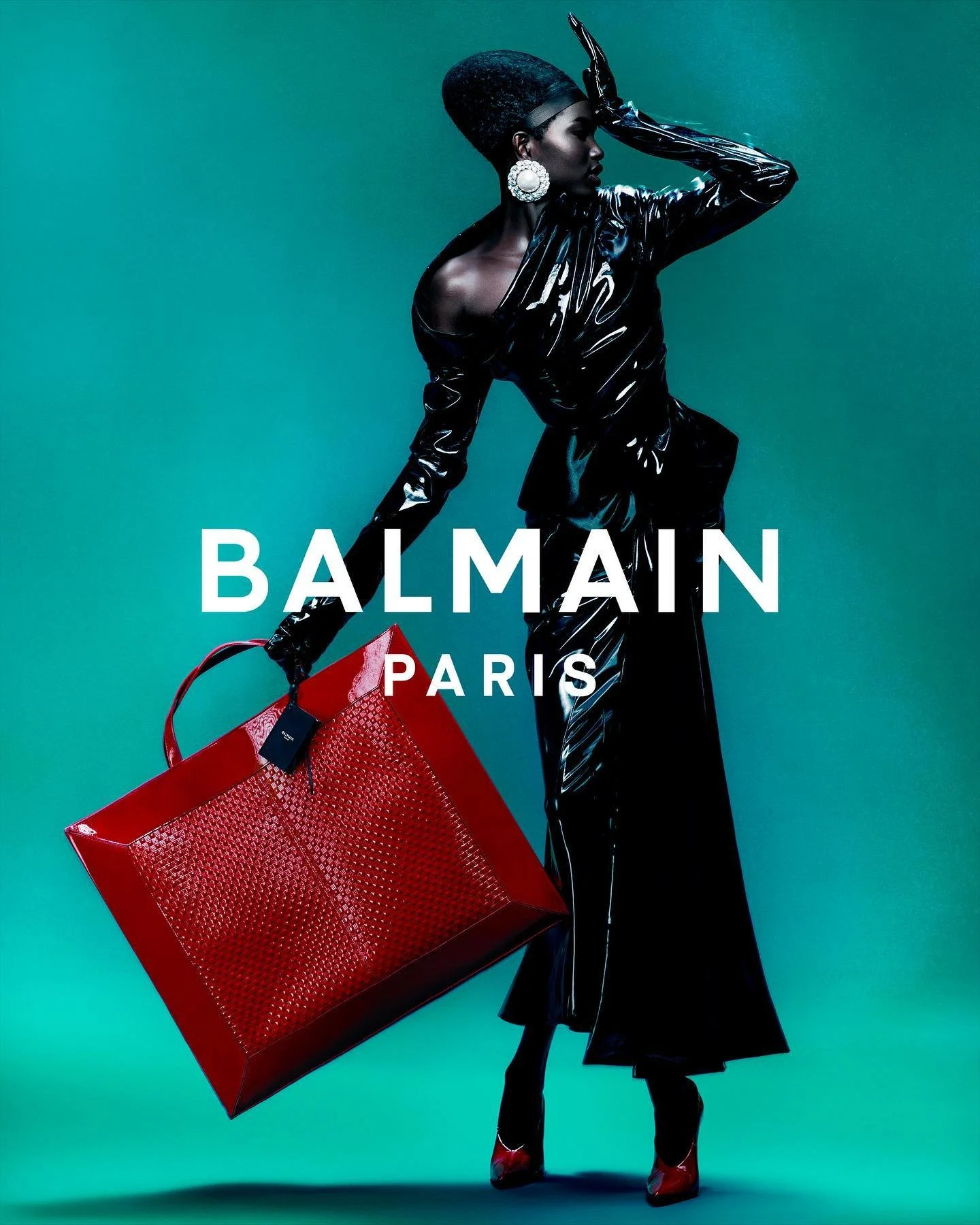 BALMAIN Paris Fall 2023 Campaign Is Sublime Black Beauty on Steroids ...