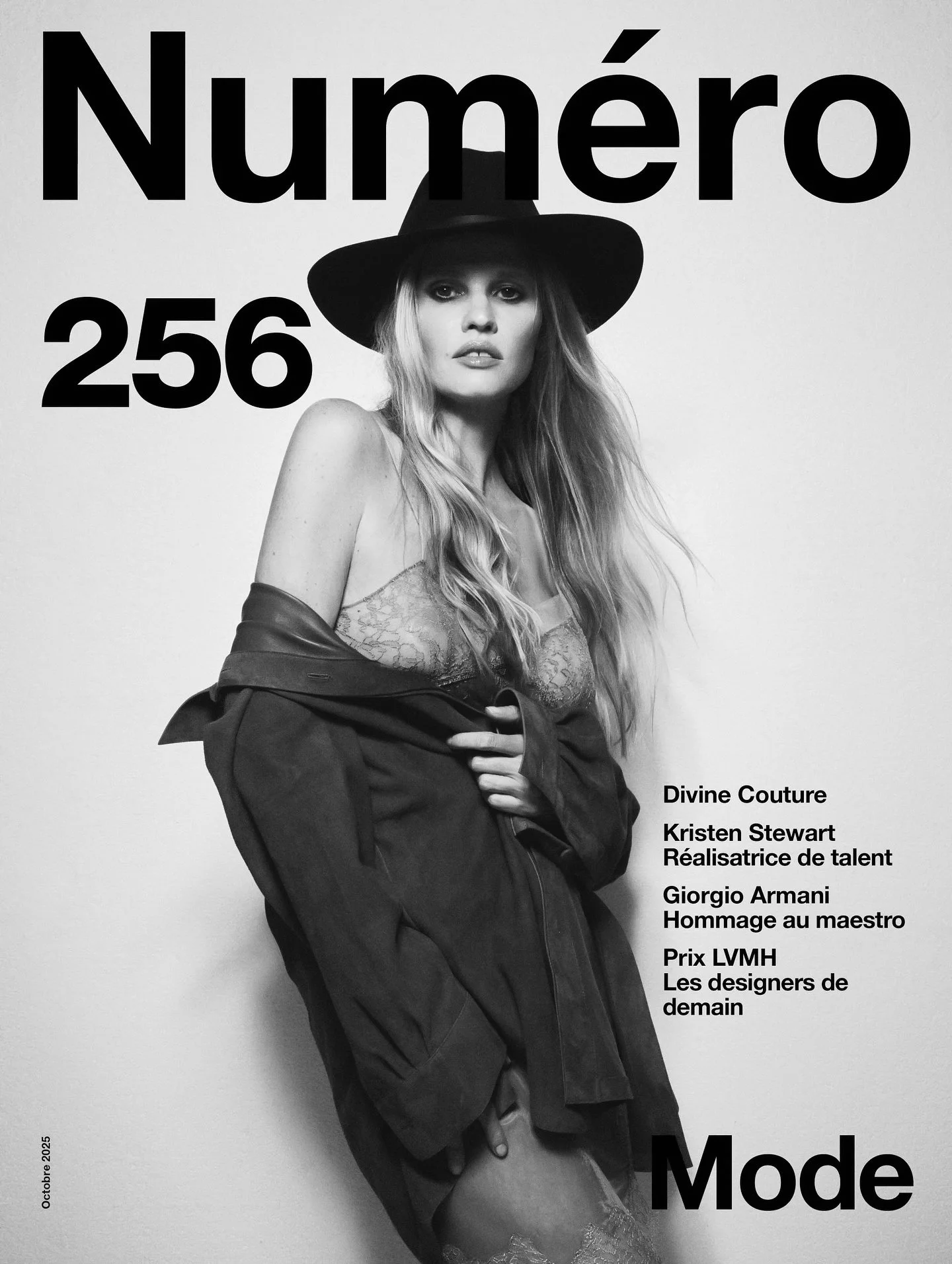 女性情報誌 Vogue Greece Magazine October 2022 女性情報誌 Vogue Greece Magazine October 2022 女性情報誌