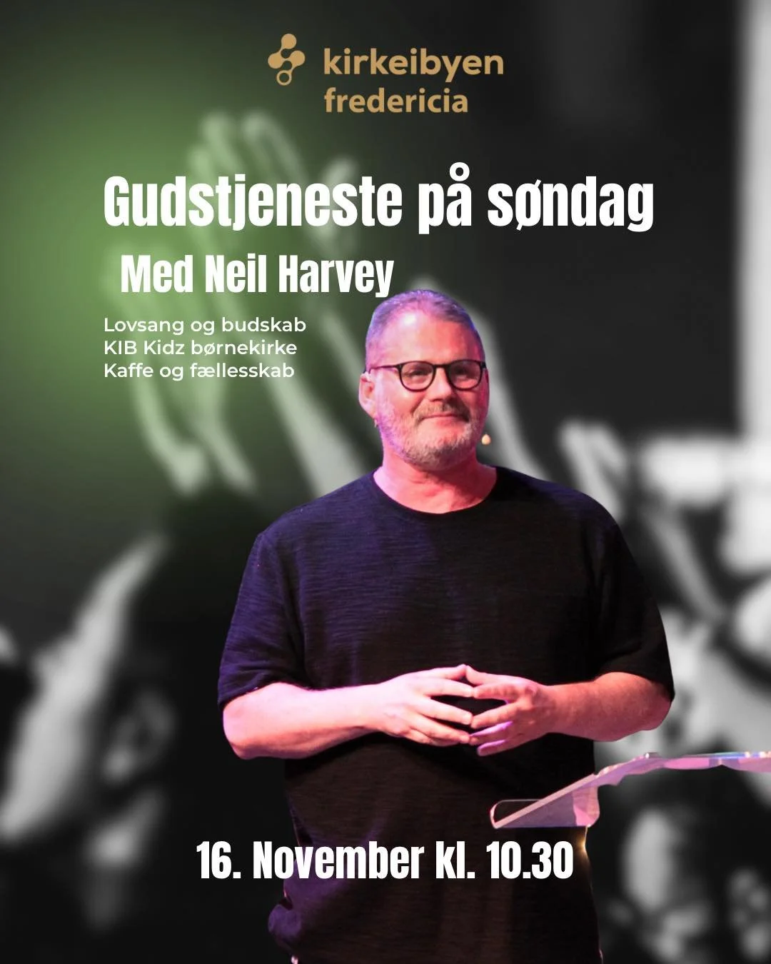 Vi gl&aelig;der os til en fantastisk s&oslash;ndag. H&aring;ber vi ses. 

We look forward to a great Sunday. Hope to see you.