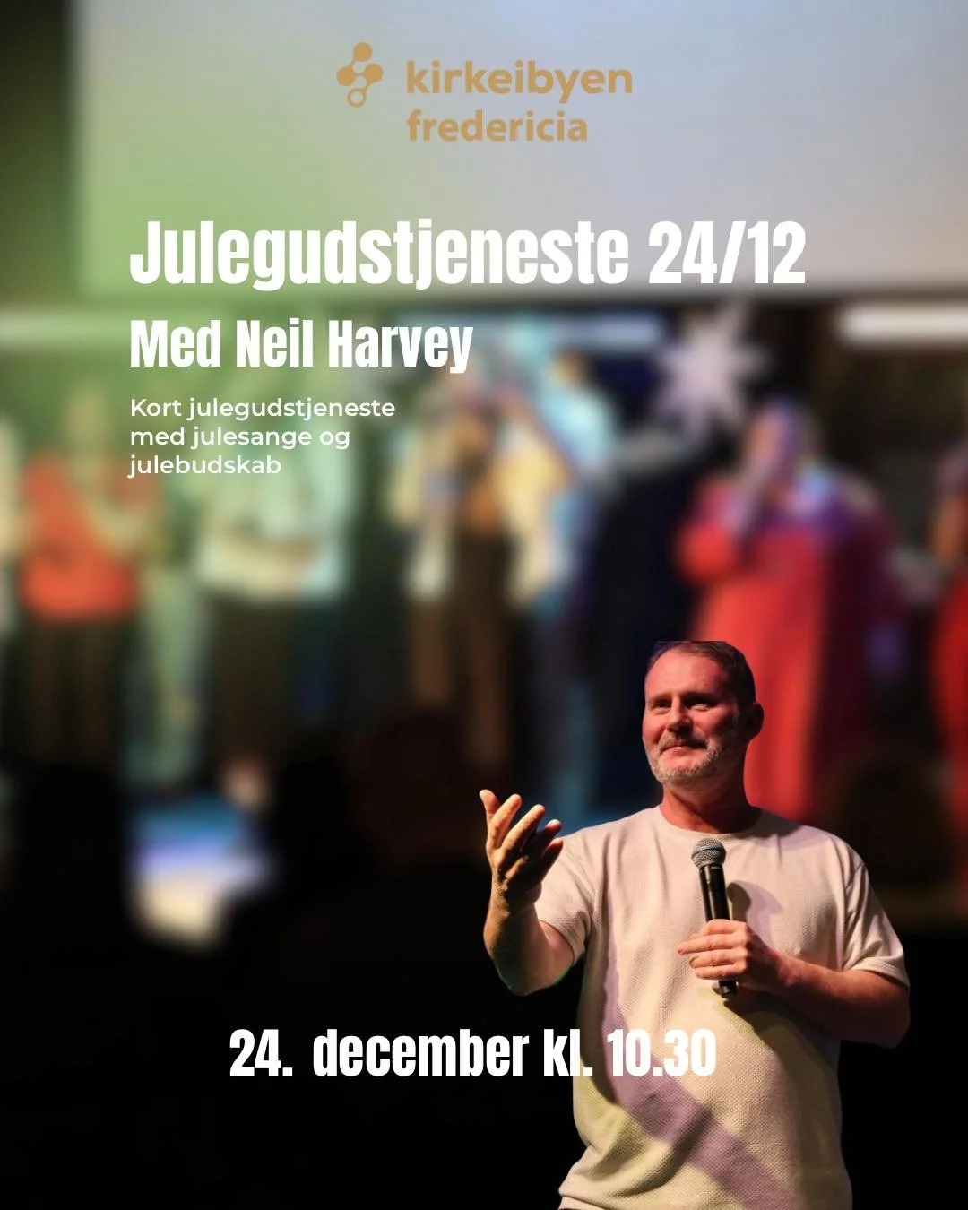 Start juleaftensdag med en kort julegudstjeneste i kirken. Tag gerne familie eller venner med som du fejrer jul med. 

Start Christmas eve with a short Christmas service in church. Feel free to bring family or friends that you celebrate Christmas wit