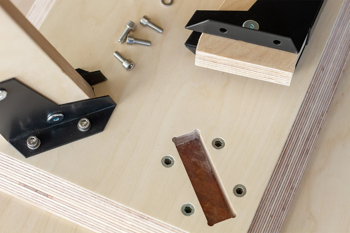 Cord_Industries_Modsys_fixment_detail_06_web.jpg