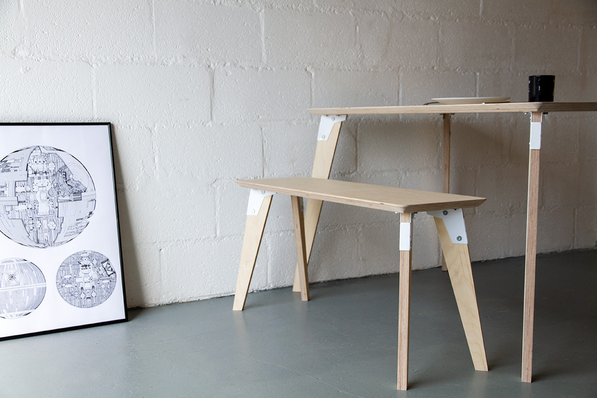 Cord_Industries_ModSys_Dining_Set_low_angle_06_web.jpg