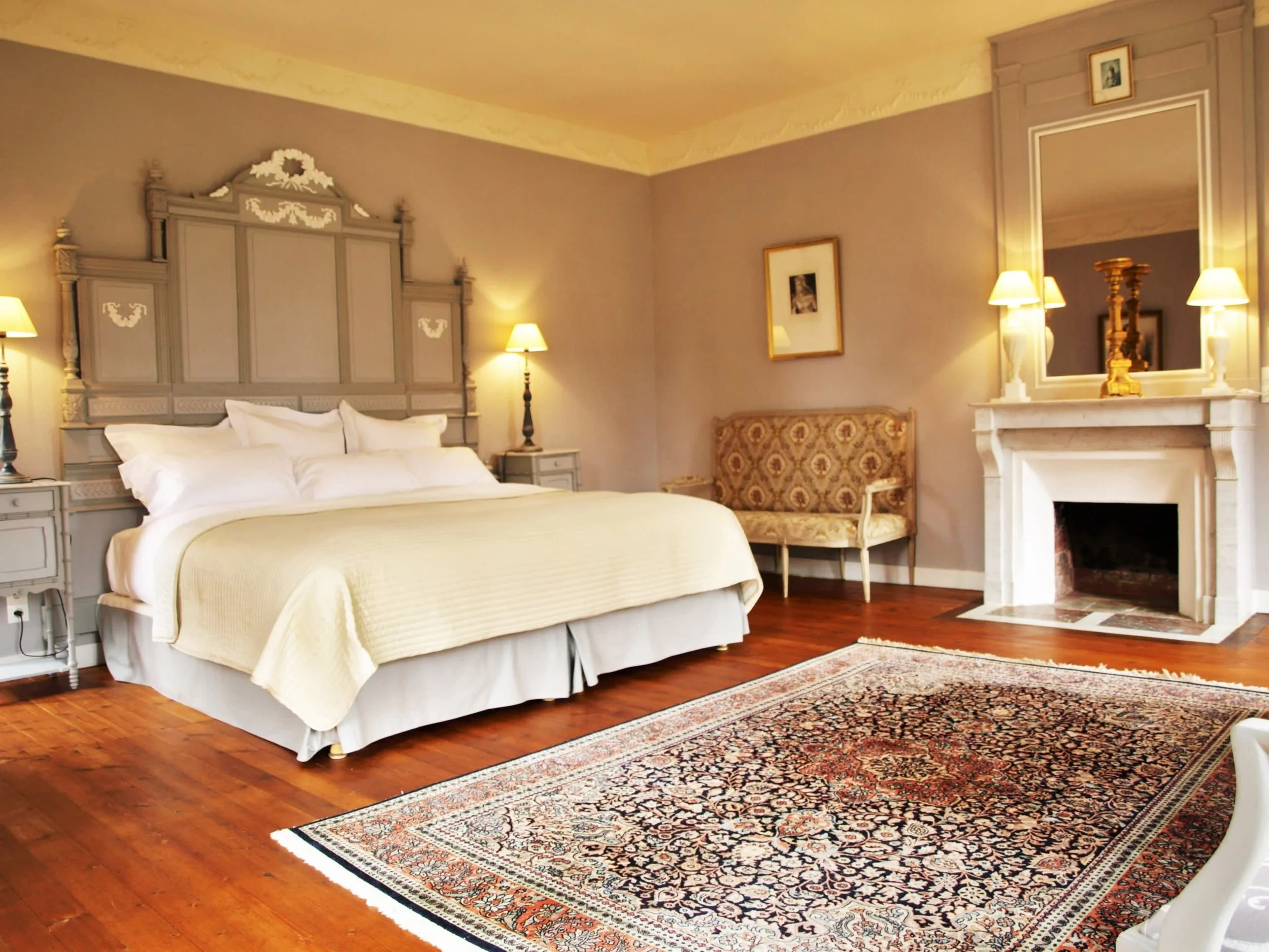 Chateau de la Pommeraye - charming boutique hotel chateau b&b spa normandy calvados bedroom Rubans 5(2).jpg