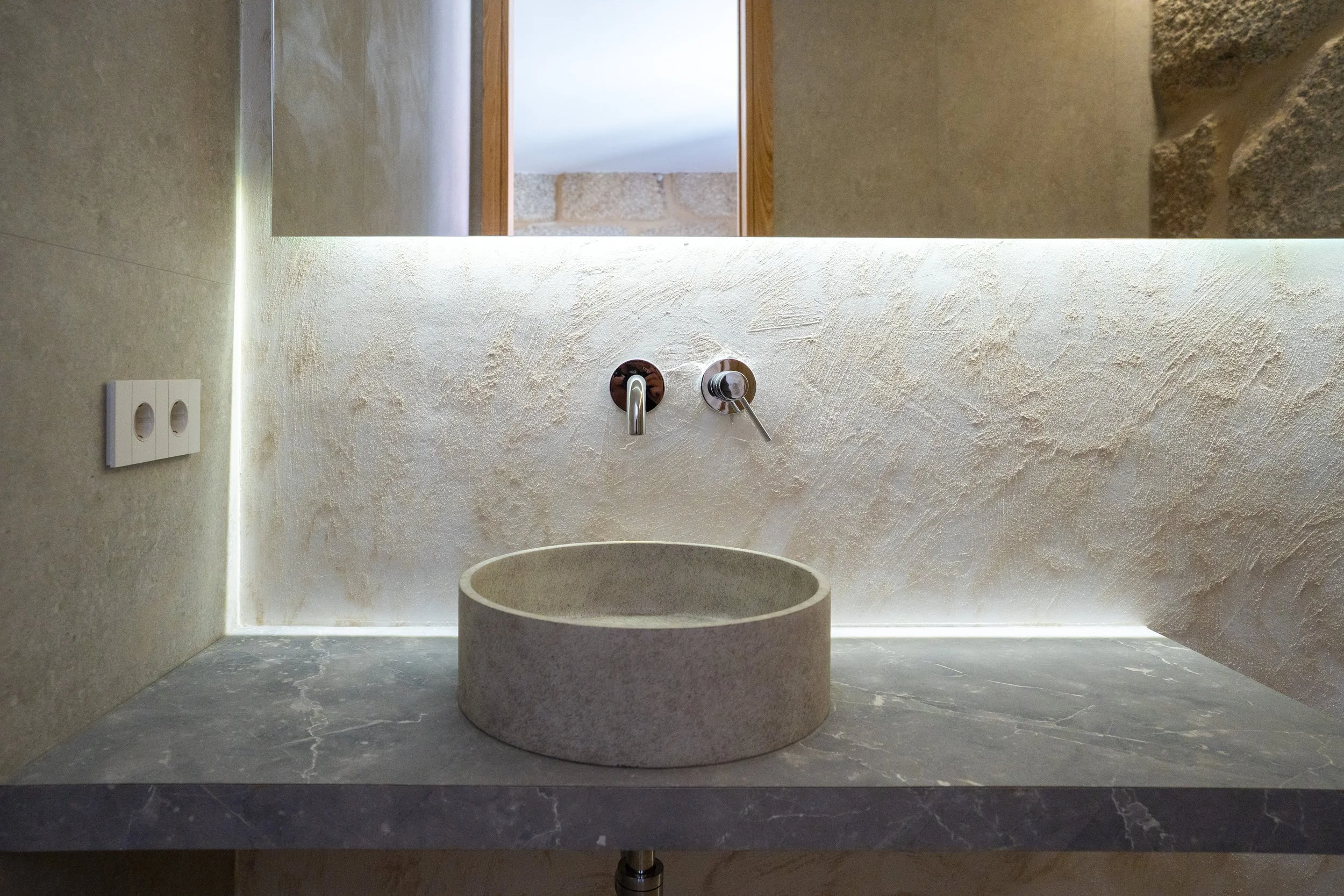 Detalle ban╠âo matrimonio.jpg