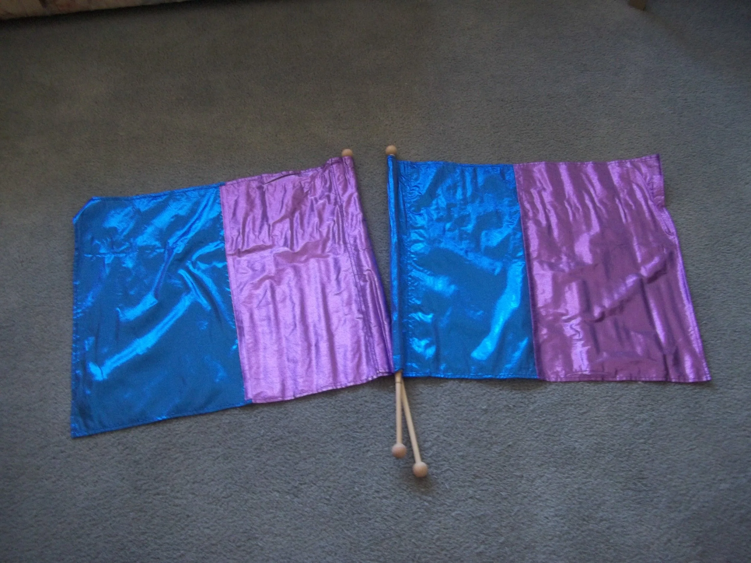 Children Rectangle Flags. 1 pair. Purple.Blue & Blue.Purple. 23 in. x 20 in. Lame. 4.10.17.JPG