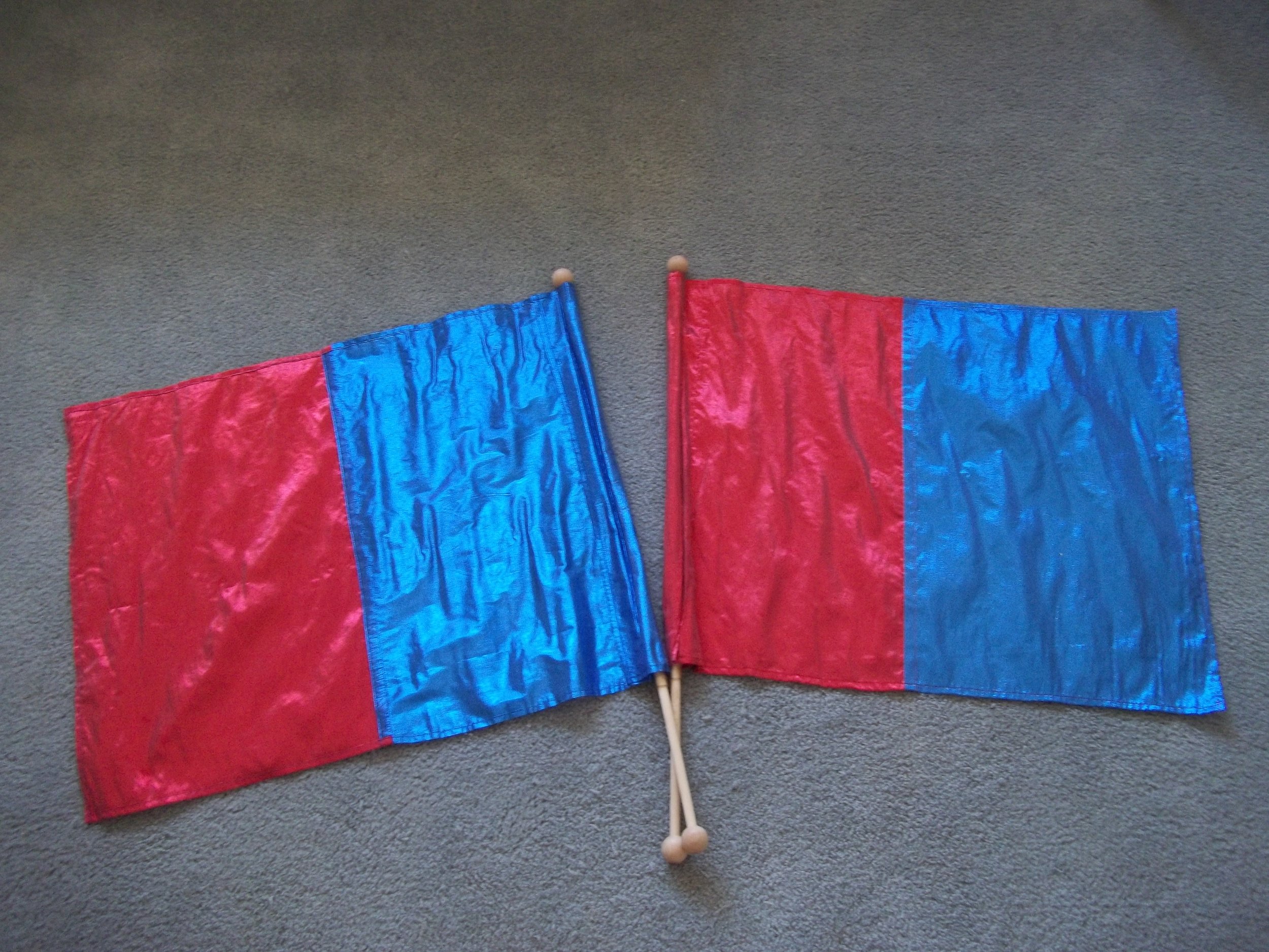 Childrens 1 Pair- Red.Blue & Blue.Red. 23in x 19#. 4.17.JPG