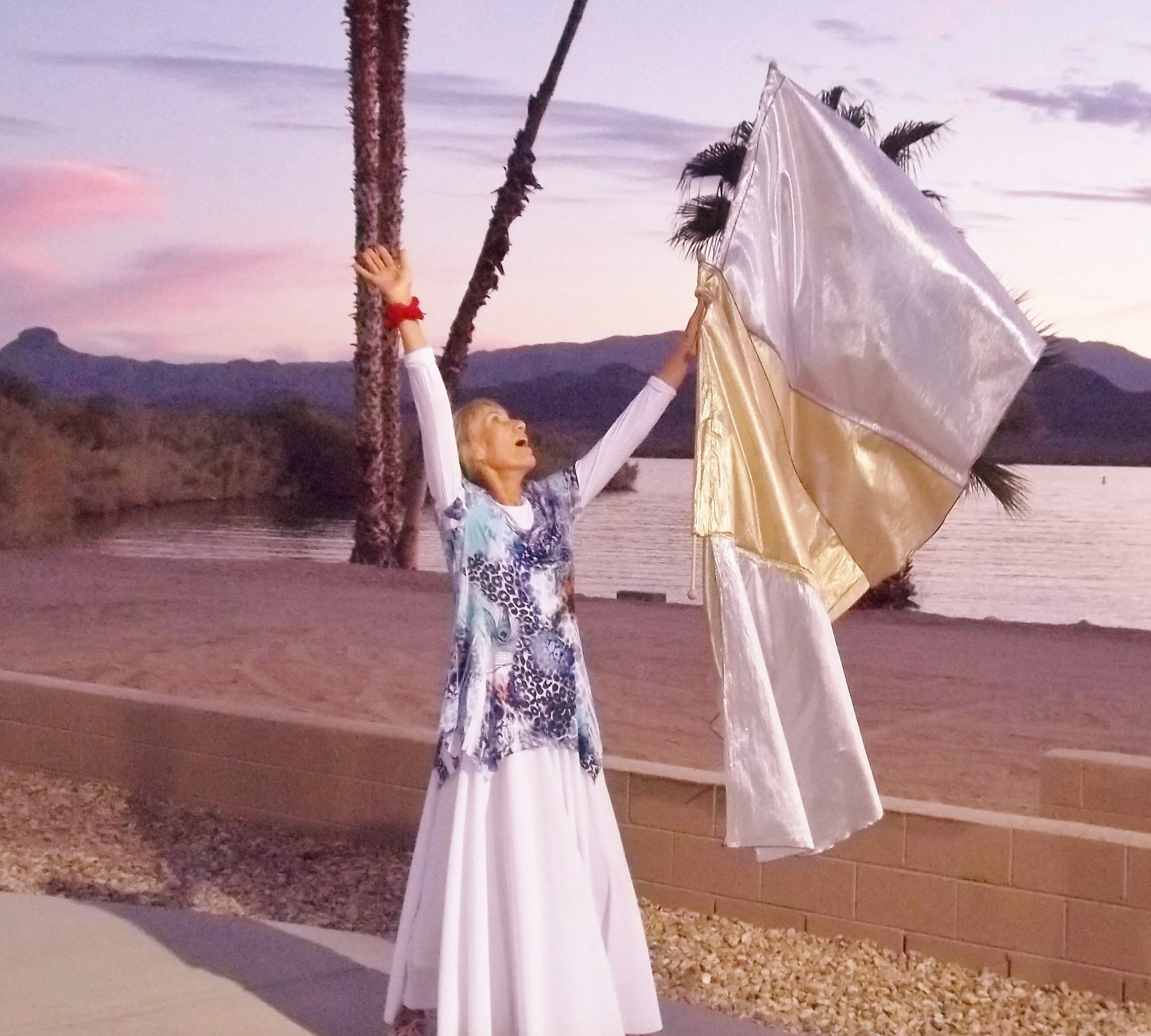 He is Alive! Spirt & Truth. Godl. Silver....10.15.14.JPG