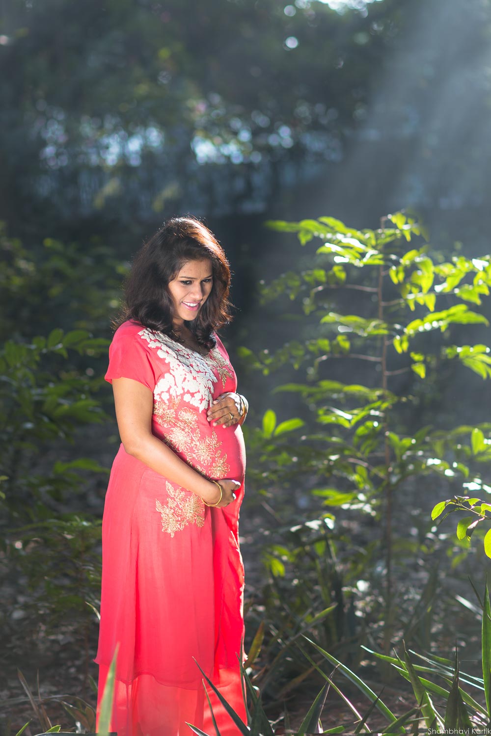 Maternity_photoshoot_Pregnancy_photography_delhi_lodhigarden_outdoor_002.jpg
