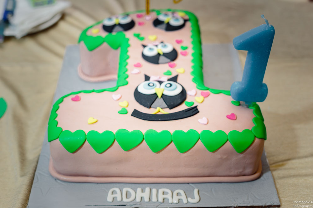 birthday cake photoshoot delhi