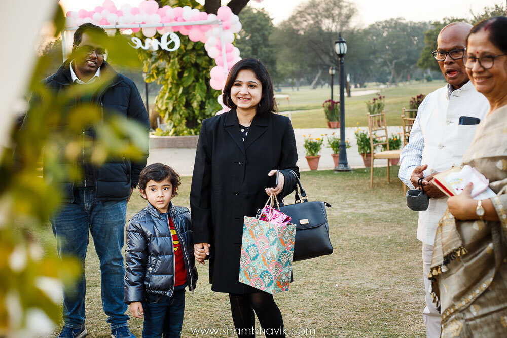 First_birthday_baby_girl_delhi_2021_candid_photographer_012.jpg