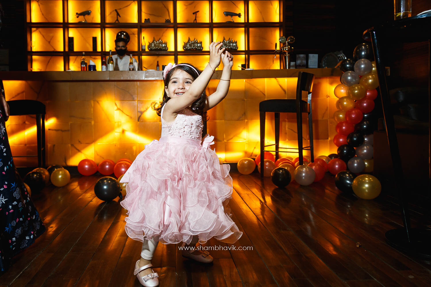 2nd_second_birthday_celebration_baby_girl_delhi_candid_photography_008.jpg