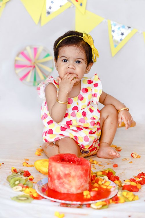 Fruit_cake_smash_cake_smash_fruit_smash_fruit_cake_photoghraphy_gurgaon_photography_delhi_photography_dwarka_noida_005.jpg