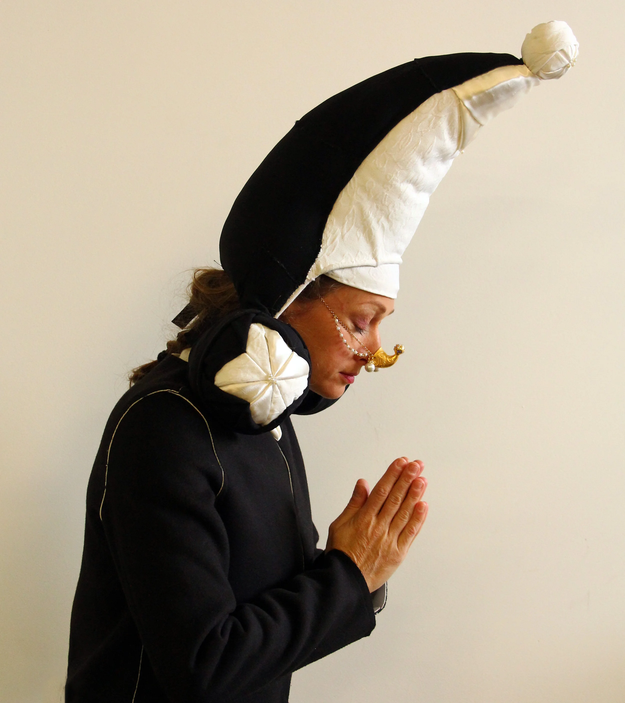 popeHat06.jpg