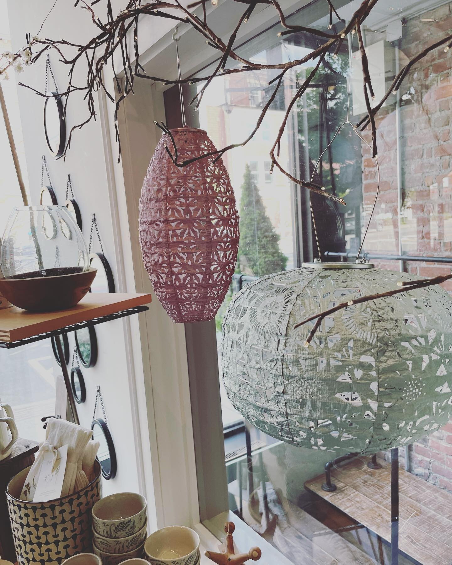 The sun is coming back this week - just in time for our new solar lanterns! New shapes and colors that will add some fun to any outdoor space! Open Wednesday-Saturday 11-6pm #allsopsolarlanterns #jazzupyouroutdoorliving #shoponnorth #heartoftheberksh