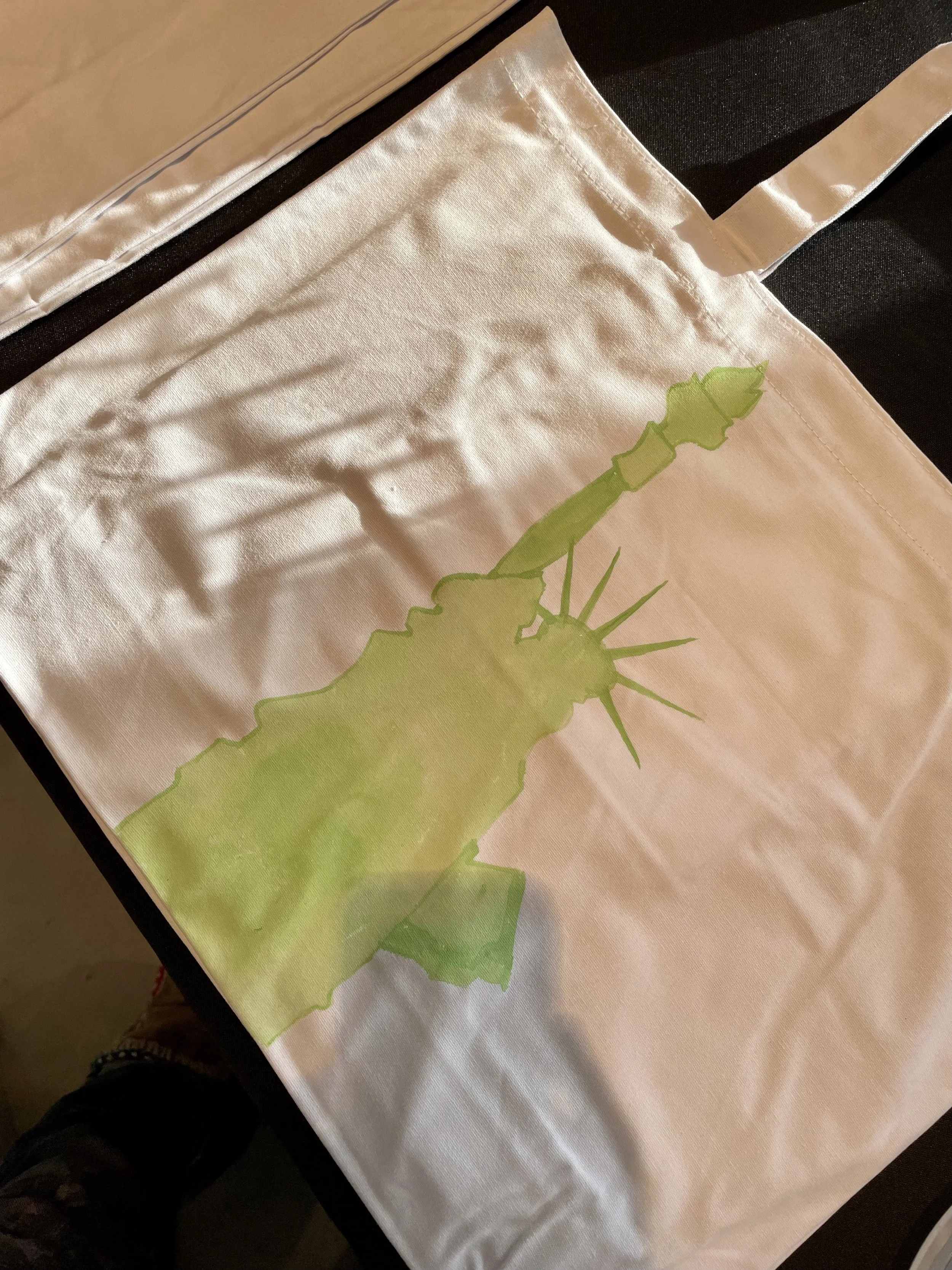 LIVE PAINTING FOR THEORY - HOLIDAY 2021