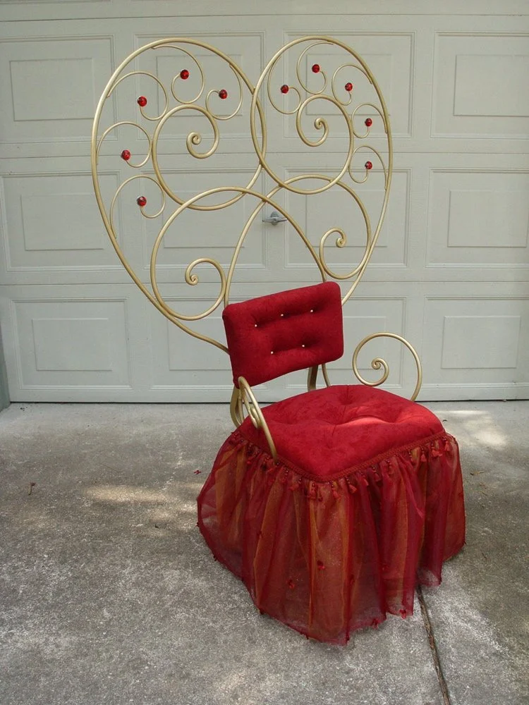 Vanity Chair 1.jpg