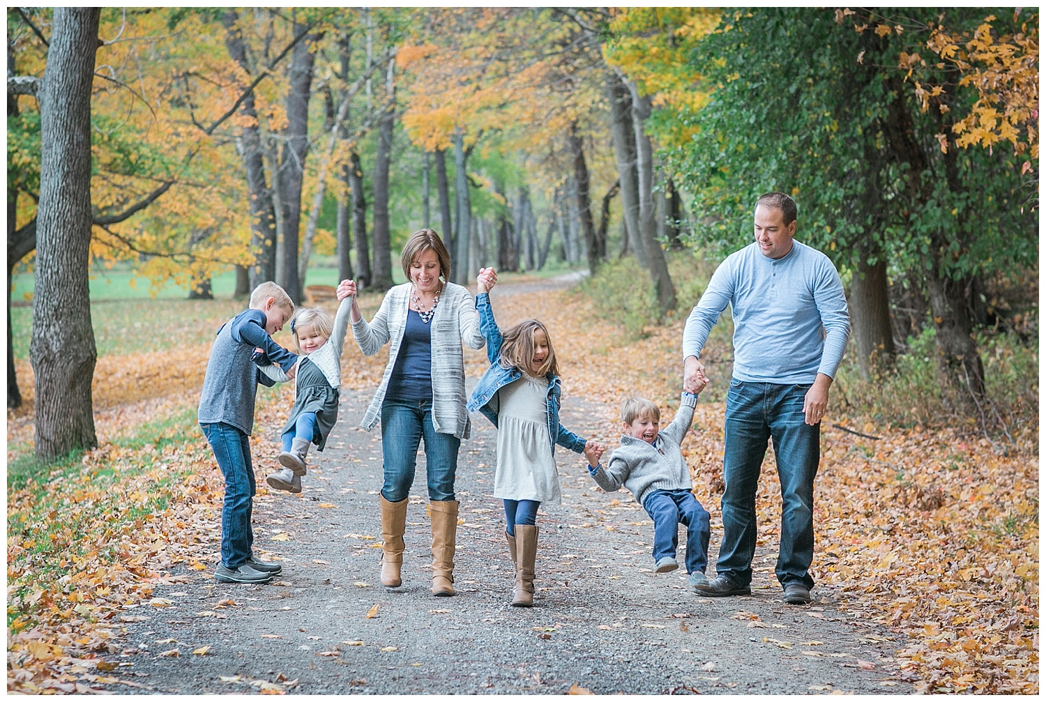 The Schurr family session at Letchworth state park - Whimsy roots photography 34.jpg