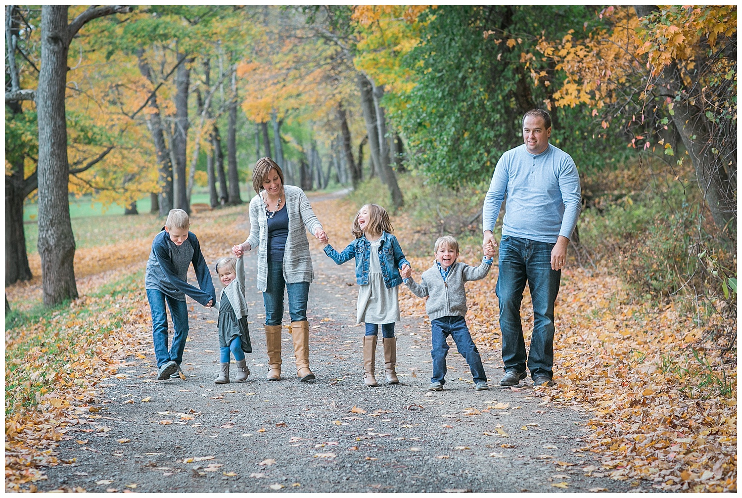 The Schurr family session at Letchworth state park - Whimsy roots photography 37.jpg
