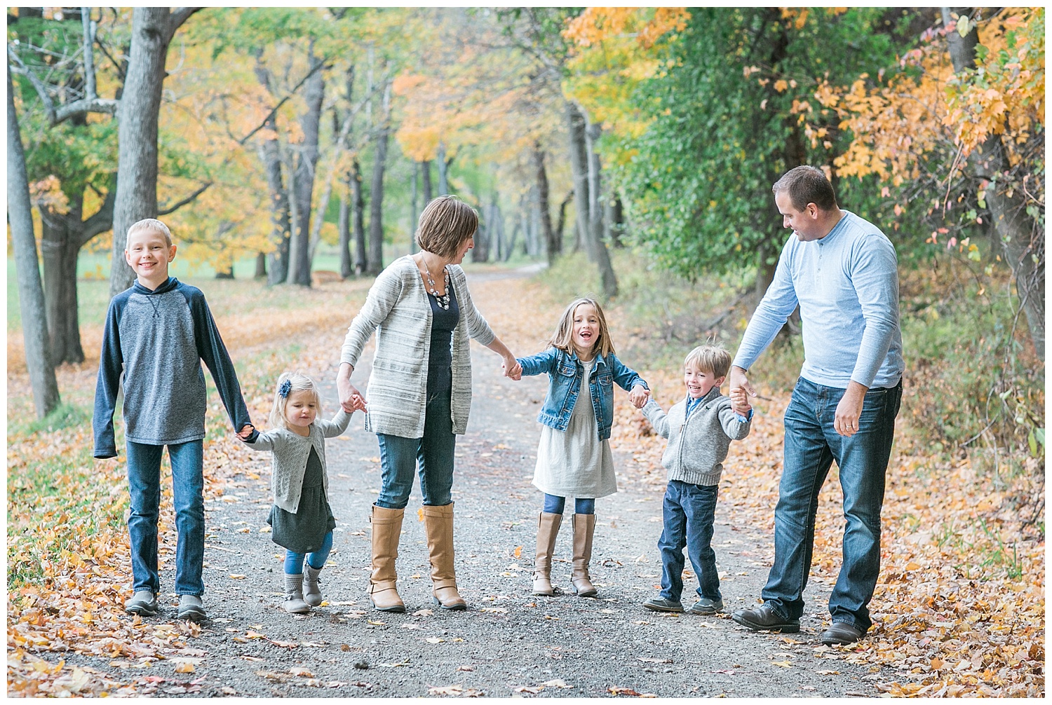 The Schurr family session at Letchworth state park - Whimsy roots photography 39.jpg