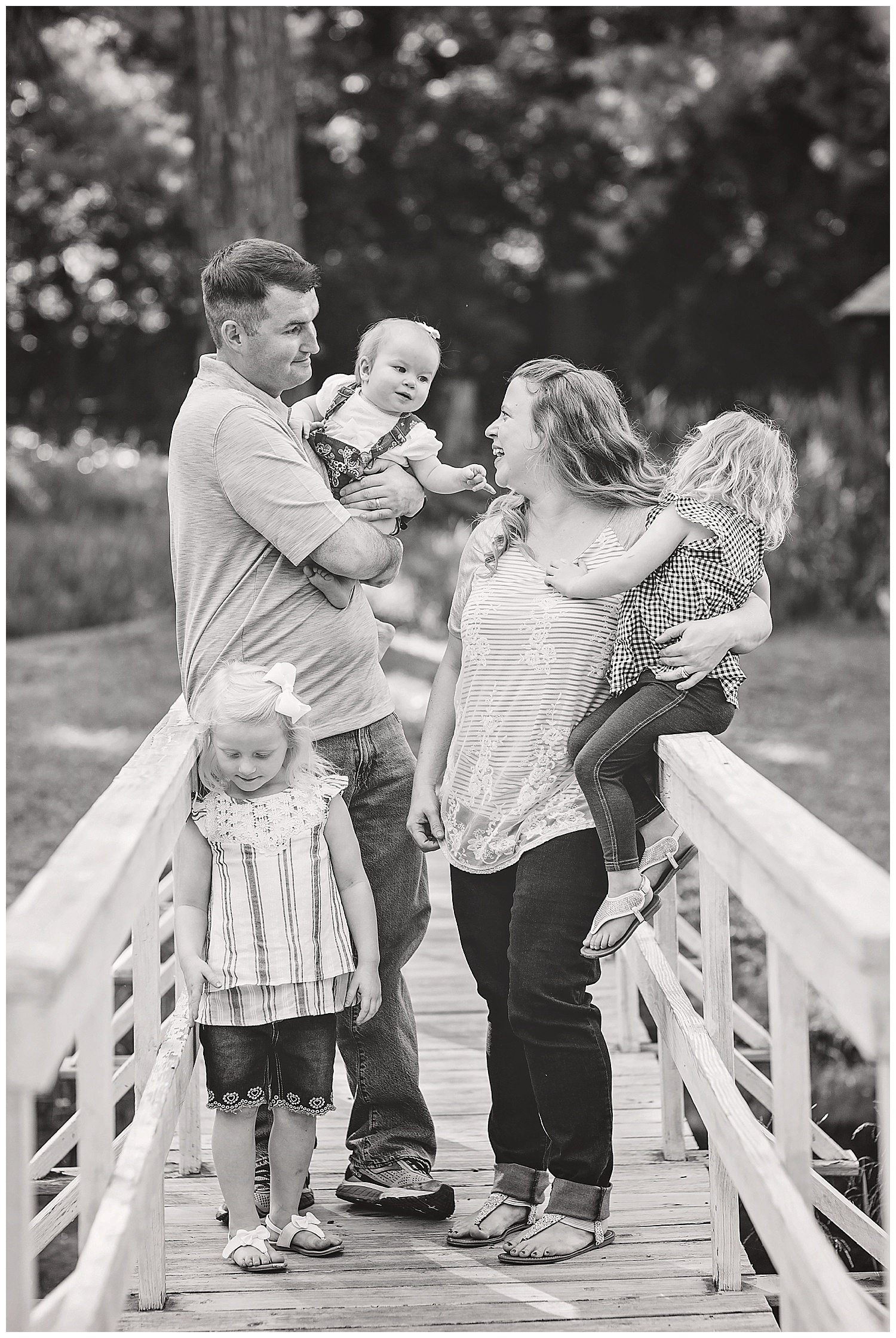 Anna and family - AL Lorenz - lass and beau-31_Buffalo wedding photography.jpg