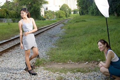 At Week 6, and still able to direct an outdoor photo-shoot.