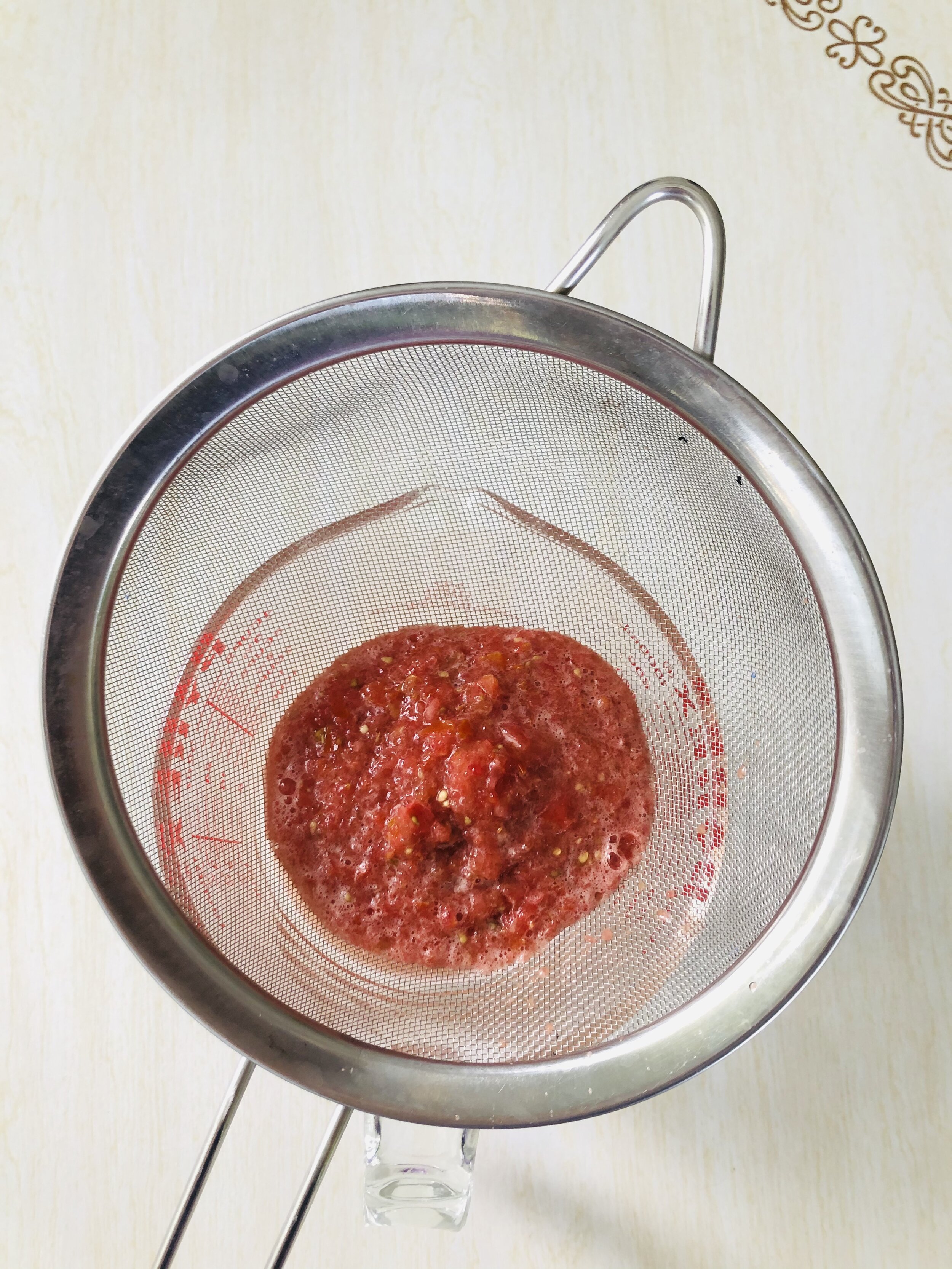 Making spicy tomatoe vinaigrette.jpg