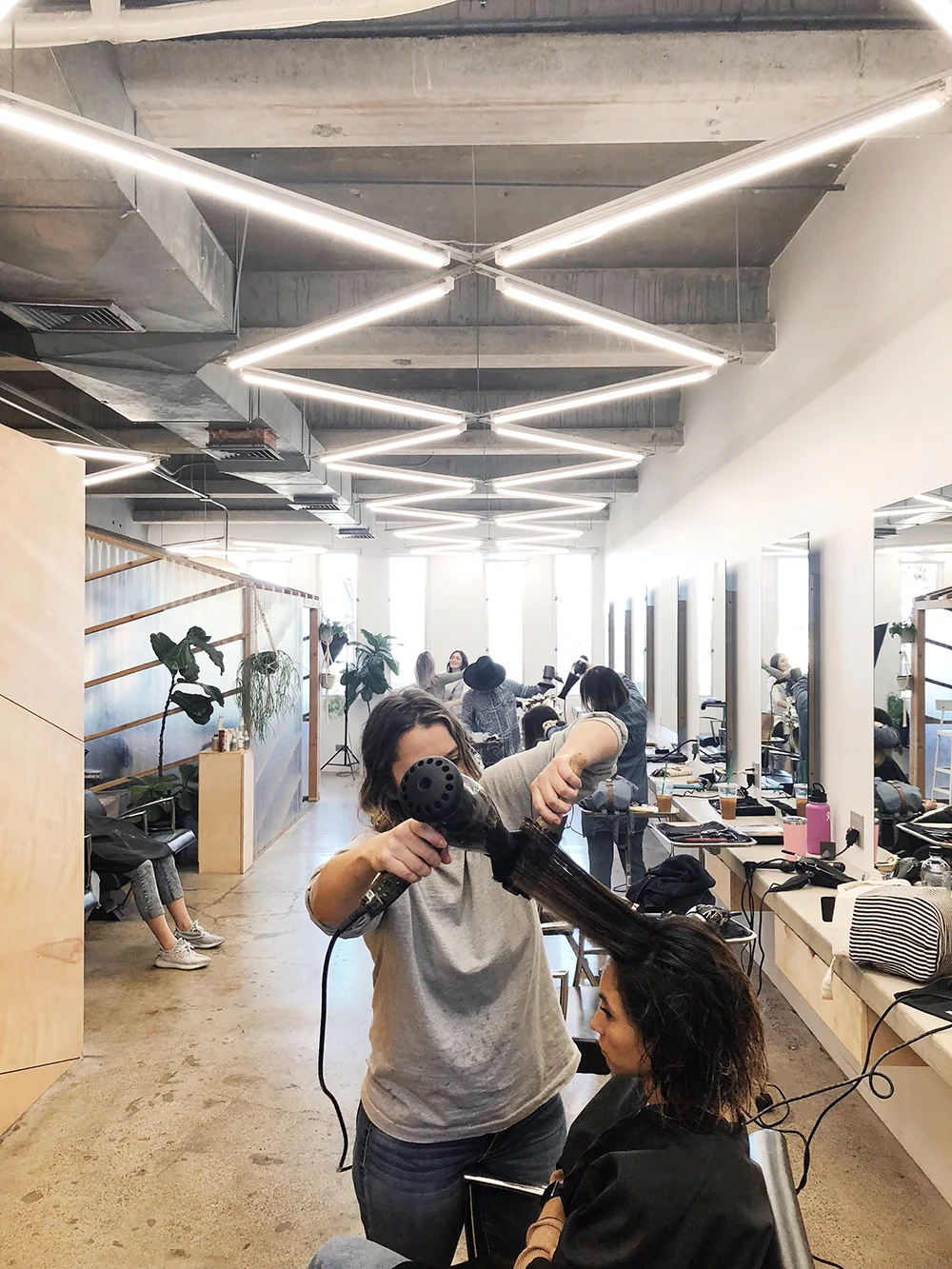 HMB Salon 1127 11th Ave. #202 Honolulu, HI 96816