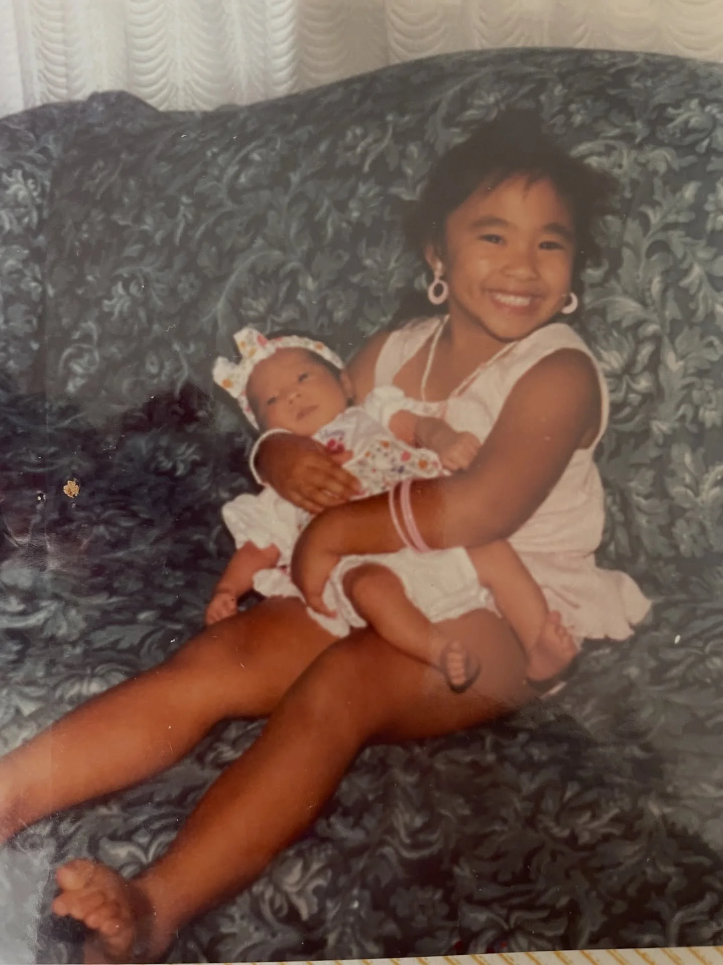 Life is gooood! 😌 Earlier this month, I became an aunty to the first baby on my side of the ʻohana. I was blessed enough to fly home to be with my family during this special time and soak in all the new born snuggles. Watching your sister become a m
