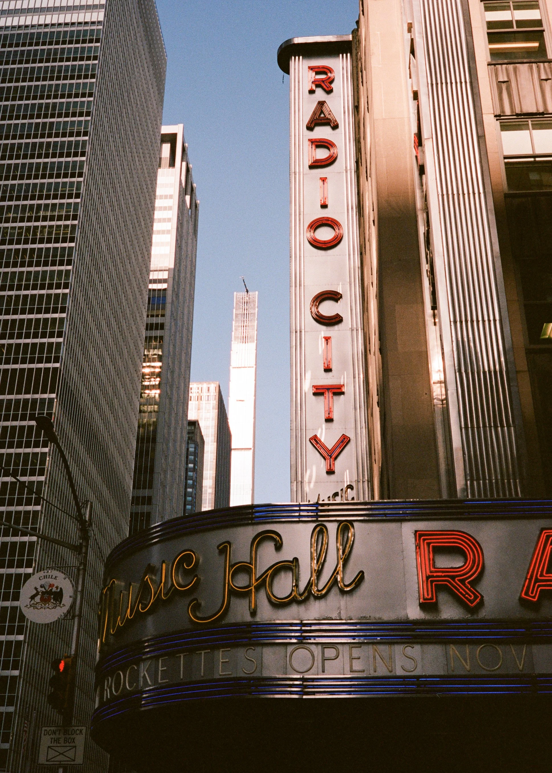 kodak_professional_portra_400_10_31_2023_000220650031.jpg