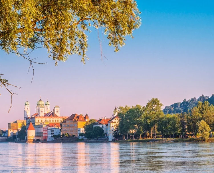 theromanticdanube_GERMANY_Passau_iStock_87609191_dailyprogram.jpg