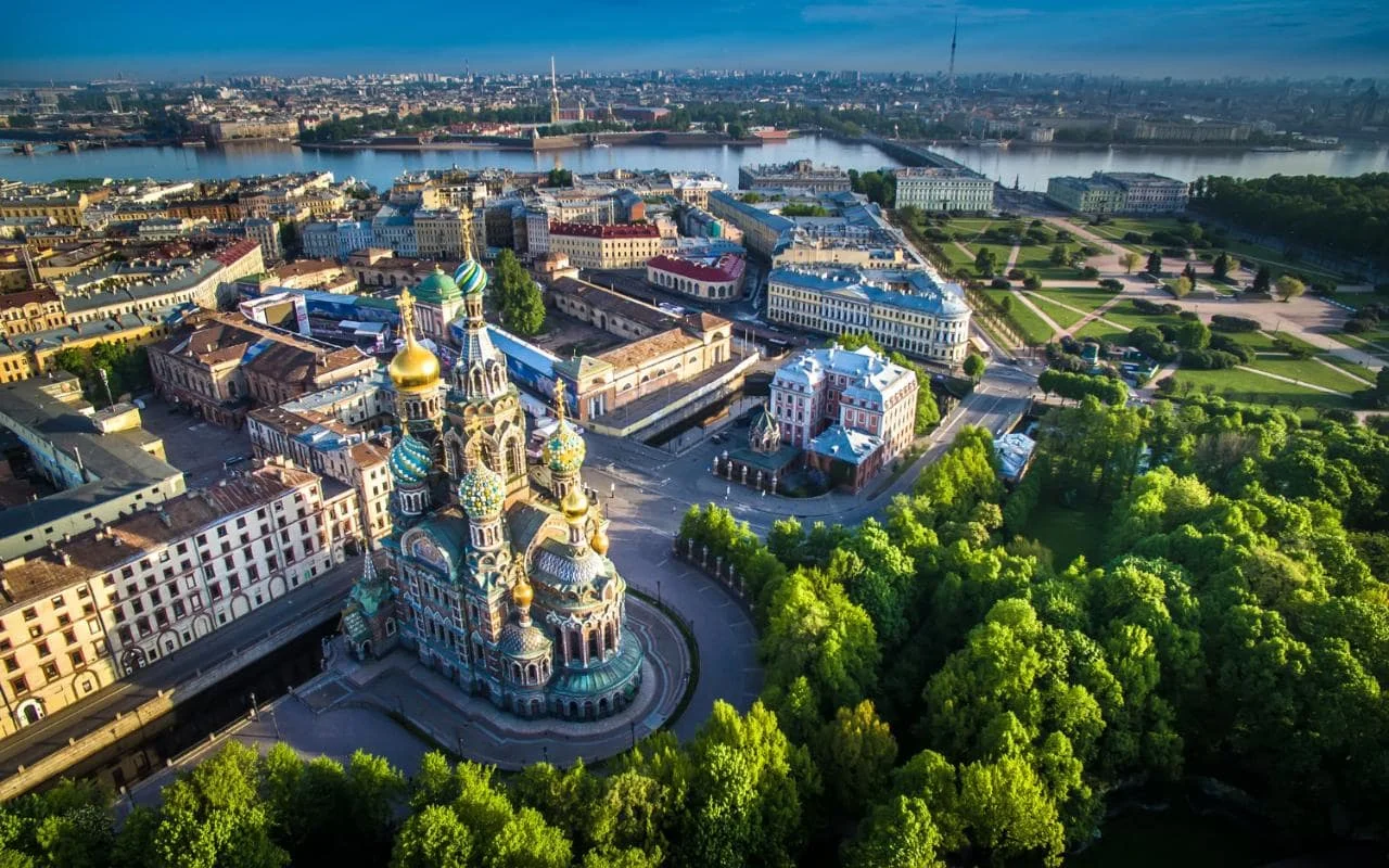 St-Petersburg-lead2-xlarge.jpg