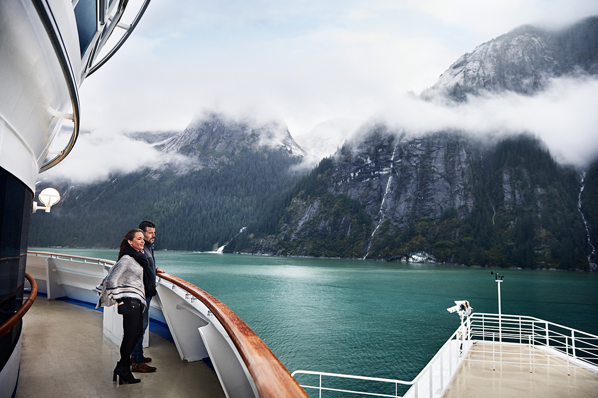 RU_2016_0904_MK_Couple_Tracy Arm Fjord_Juneau_Alaska_14300_CvD_RGB.jpg