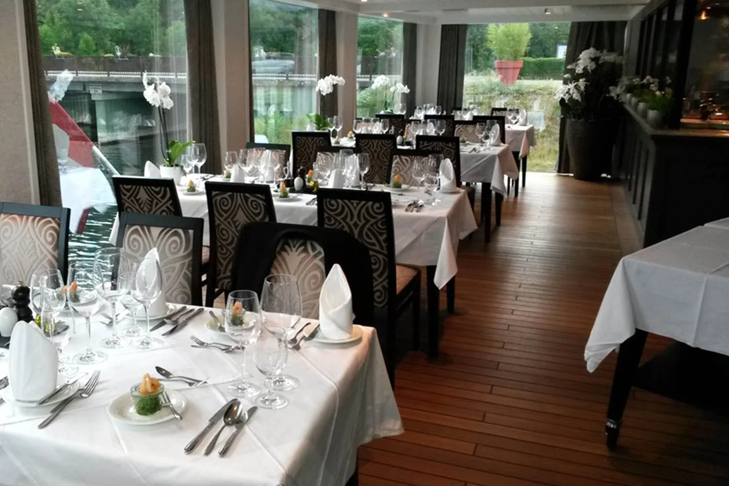 ship_8_chefstable_gallery.jpg