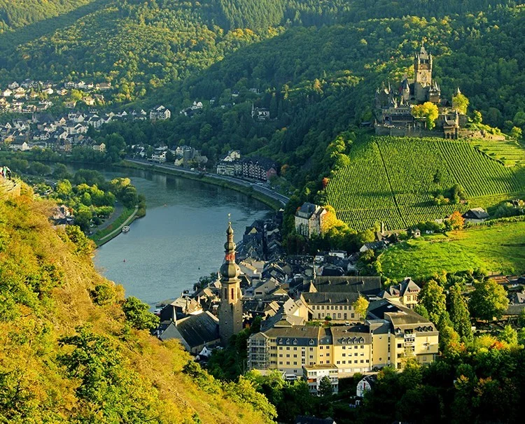 rhinemoseldelights_GERMANY_Cochem_ss_80592730_dailyprogram.jpg