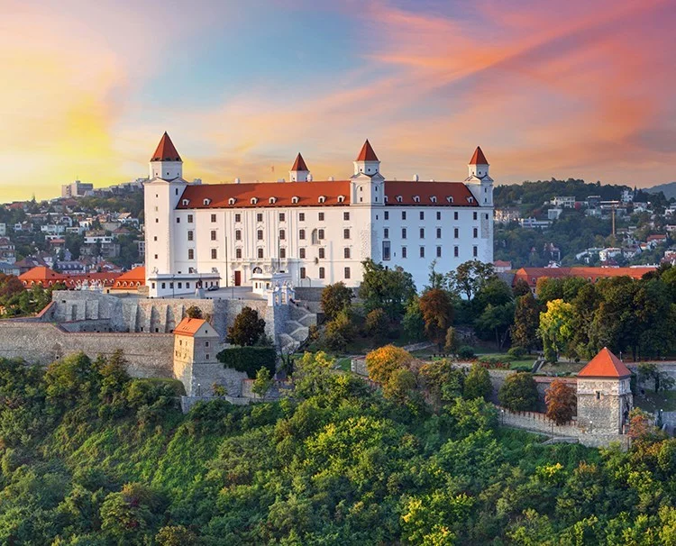 melodiesofthedanube_Bratislava_ss157235420_Bratislavacastle_dailyprogram.jpg