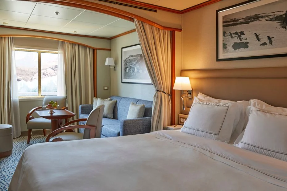 silversea-ship-silver-galapagos-explorer-suite-1.jpg