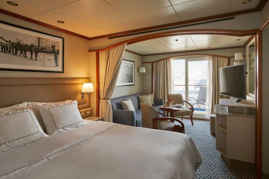 silversea-ship-silver-cloud-deluxe-veranda-suite-1.jpg