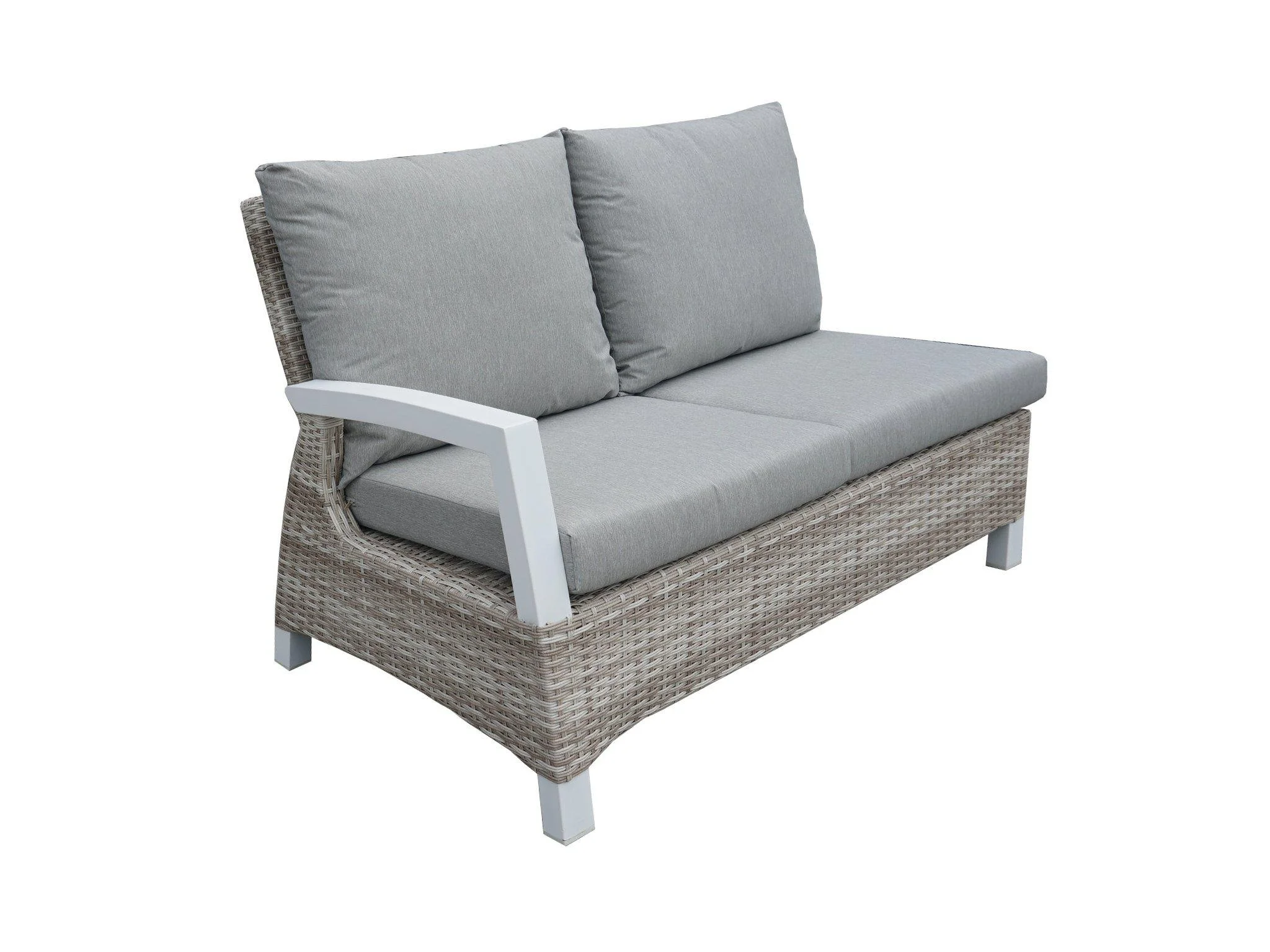 Sorrento-5-Piece-Wicker-Outdoor-Modular-Lounge-Setting-White-Shell-5_d9bd706b-4aa9-4e7c-8213-bf194956a708.jpg