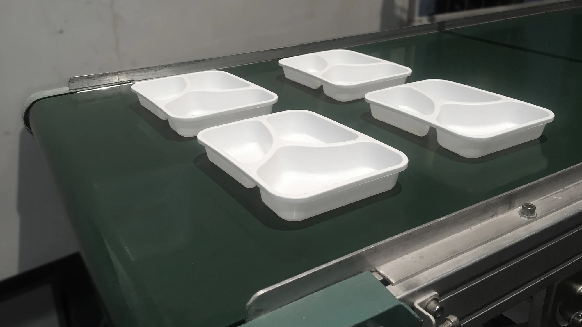triplate B.jpg