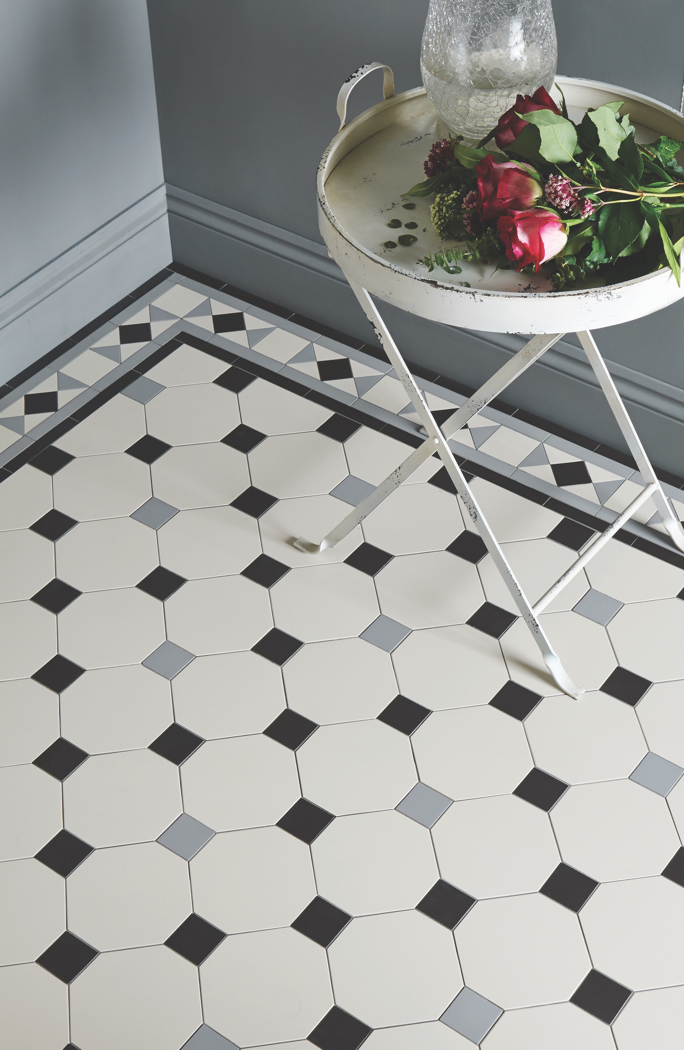 Original Style - VFT - Nottingham pattern with Conrad border in Dover White, Black and Grey  2.jpg