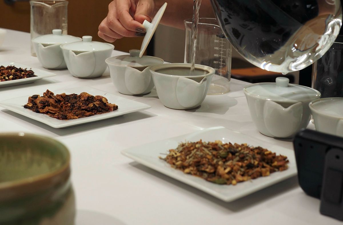 3 Seasonal Teas - Poached Pear in front